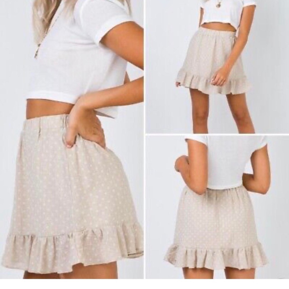 Princess Polly Beige Skirt Size 6